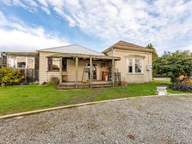 House for sale in Winchester, Canterbury
