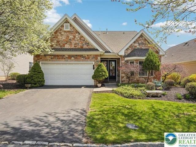 Condo for sale in Easton, Pennsylvania