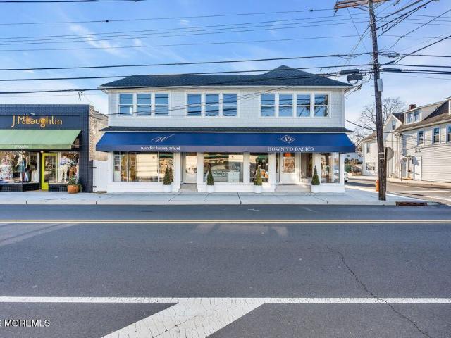 House for sale in Oceanic, Rumson