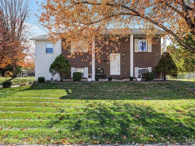 House for sale in Glen Carbon, Illinois