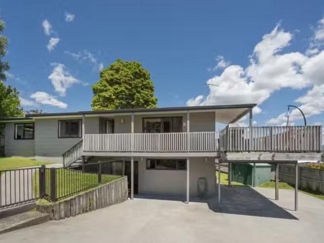 House for sale in Omokoroa, Bay Of Plenty