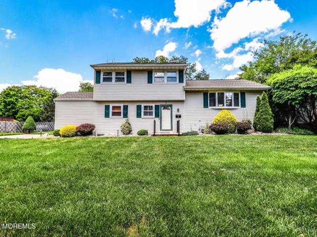House for sale in East Brunswick, New Jersey