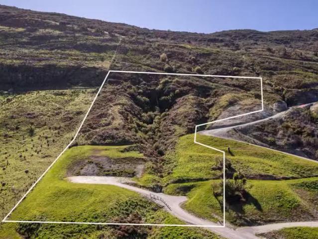 House for sale in Otakou