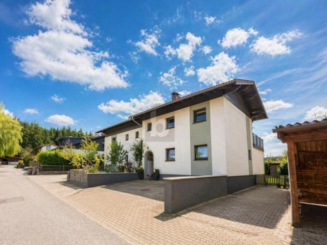 Mehrfamilienhaus kaufen in Berndorf, Salzburg