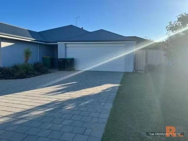 Apartment for rent in Secret Harbour