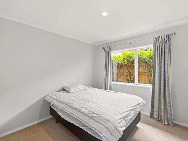 House for sale in Pyes Pa, Greerton