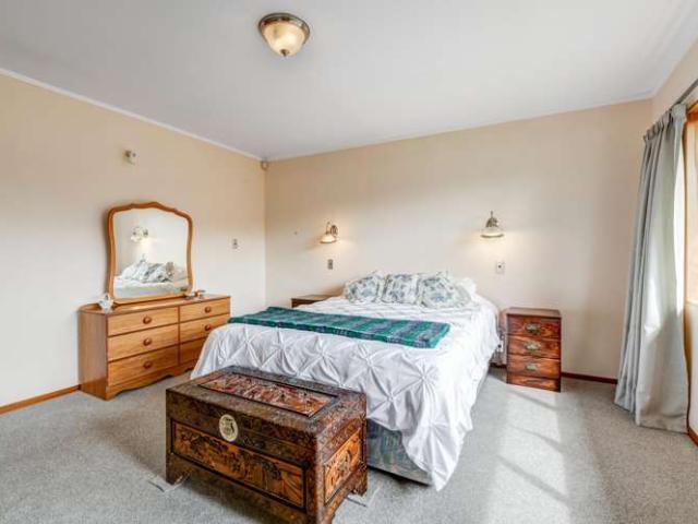 Apartment for sale in Parakai