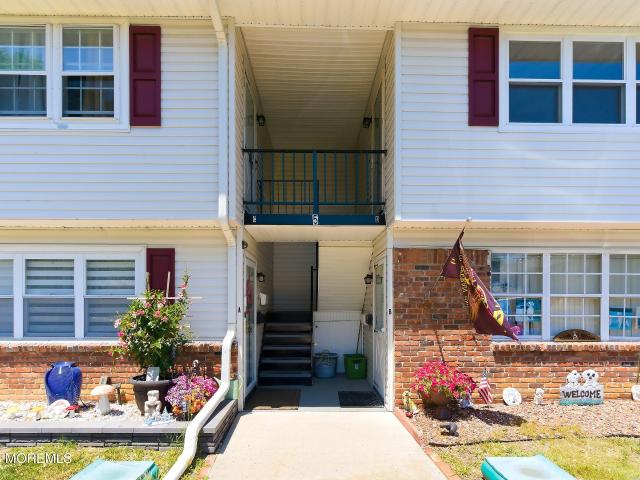 House for sale in Cliffwood, New Jersey