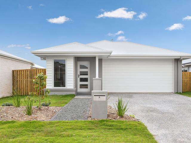 Apartment for rent in Nikenbah, Hervey Bay