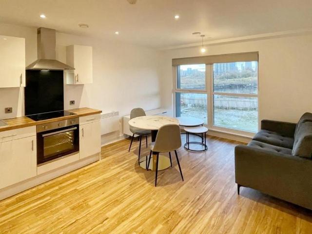 Apartment for rent in Wharfside, Trafford Park