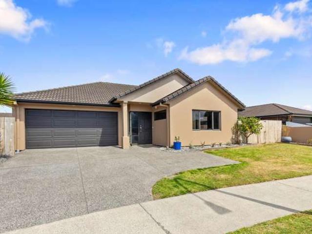 House for sale in Pāpāmoa Beach, Papamoa