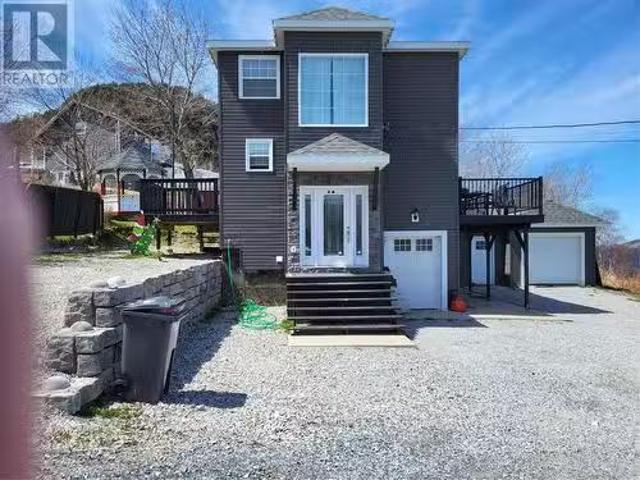 House for sale in Corner Brook, Newfoundland And Labrador