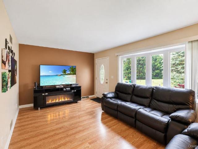 House for sale in Town of Hyde Park, Dutchess County