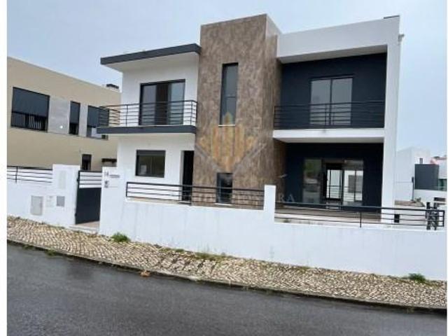 Casa venda em Quinta das Amoreiras, Almada