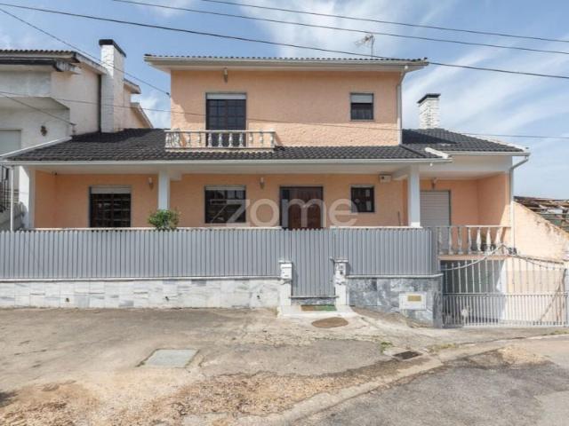 Casa venda em Arganil