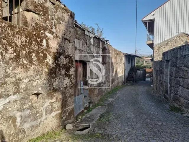 Casa venda em Parada Do Bouro, Braga