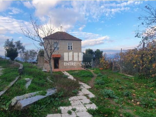 Casa venda em Cinfães, Viseu