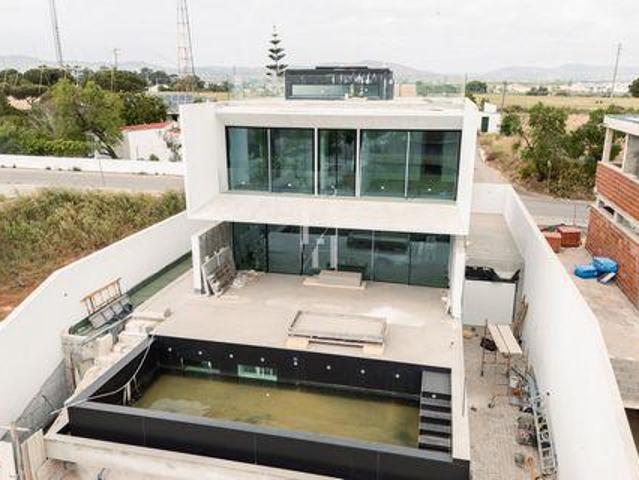 Casa venda em Gambelas, Faro