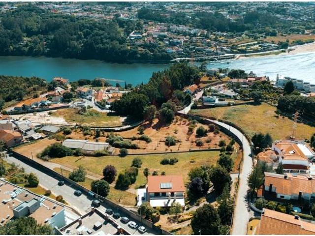 Terreno venda em Murjães, Gondomar