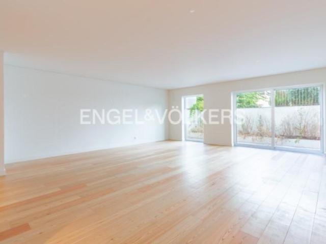 Apartamento venda em Santo António, Lisboa