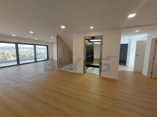 Casa venda em Bairro Almoínhas, Santiago Dos Velhos