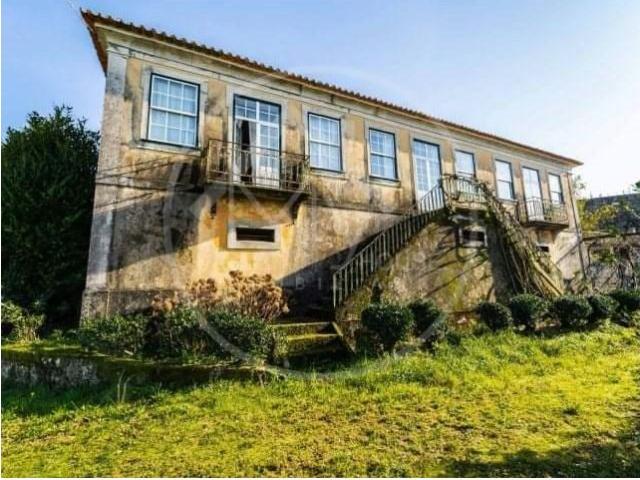 Terreno venda em Lousada, Porto