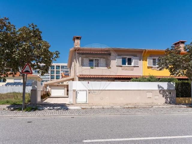 Casa venda em Maia, Vila Nova Da Telha