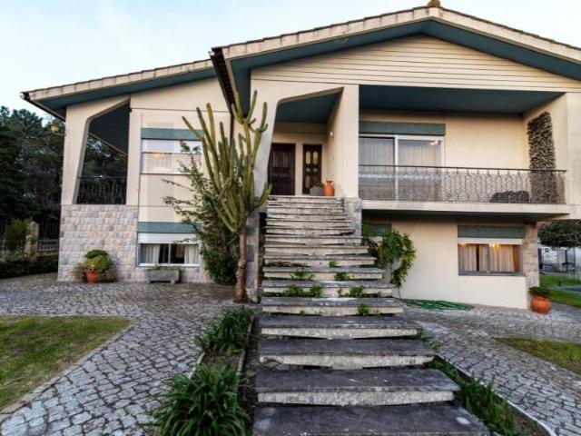 Casa venda em Marinha Grande, Leiria