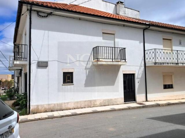 Casa venda em Miranda Do Douro, Bragança