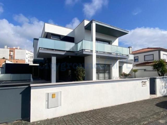 Casa alugar em Nazaré