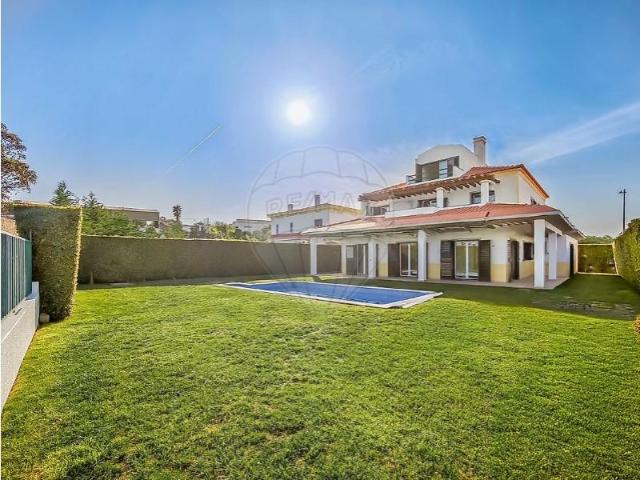 Casa alugar em Ribeira Acima, Oeiras