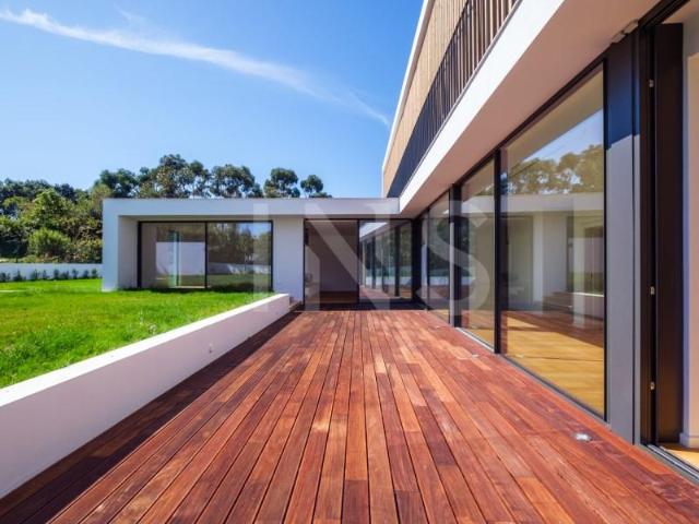 Casa alugar em Casal de São Miguel, Oeiras