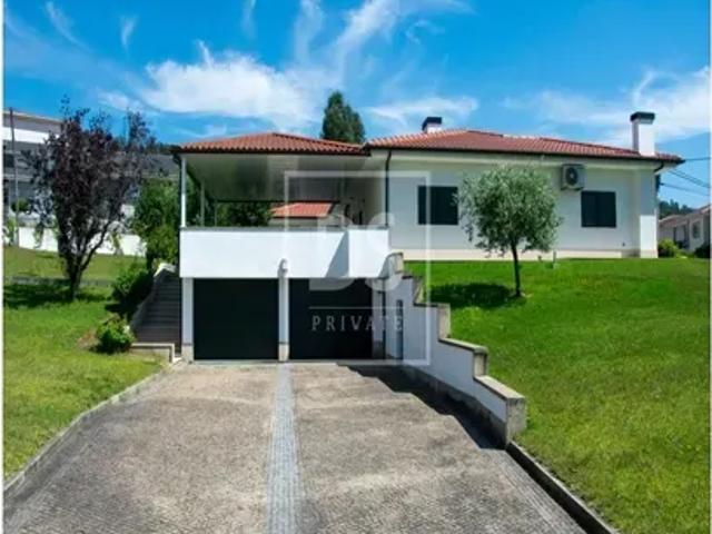 Casa venda em Várzea do Douro, Várzea