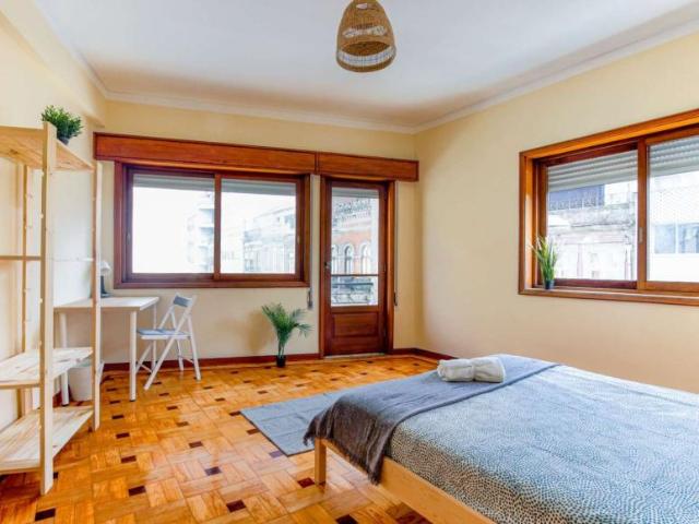 Quarto alugar em Porto