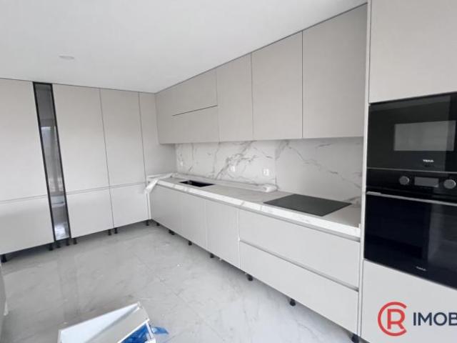Casa venda em Santo António Da Charneca, Setúbal
