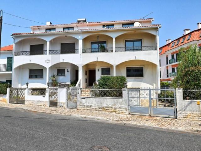 Casa venda em Mem Martins, Sintra