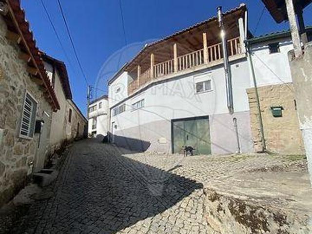 Casa venda em Argeriz, Vila Real