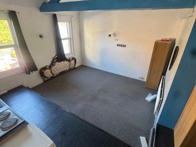 Room for rent in Burslem, Stoke-on-Trent