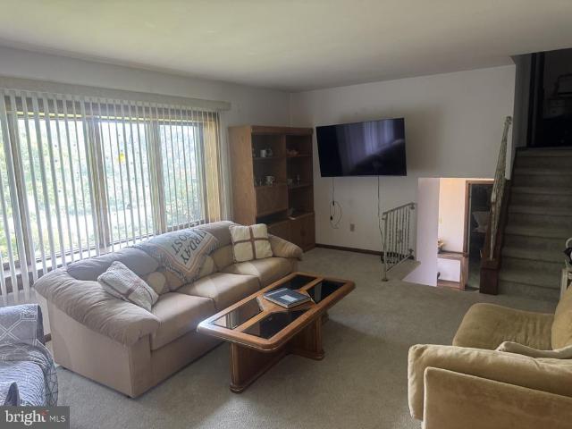 House for sale in Lavelle, Pennsylvania
