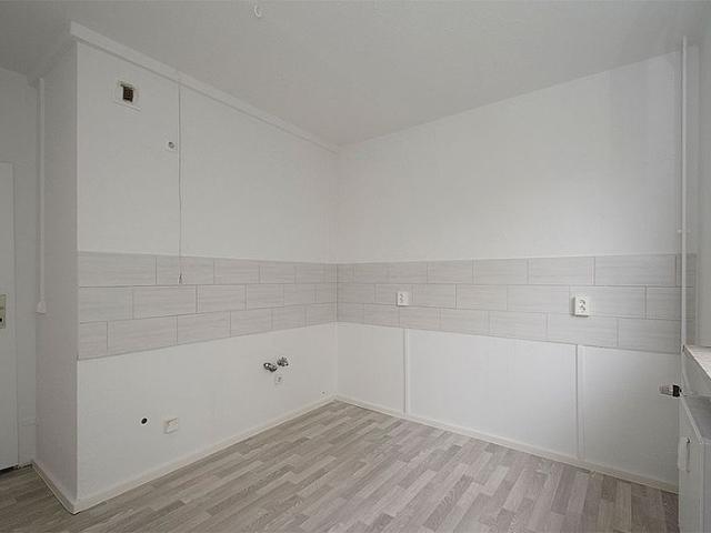 Apartment mieten in Silberhöhe, Halle