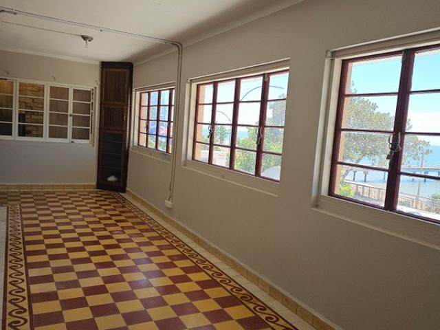 Retail for rent in Toombul, Queensland