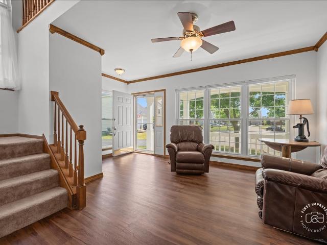House for sale in South Elgin, Illinois