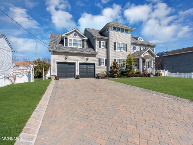 House for sale in Monmouth, New Jersey