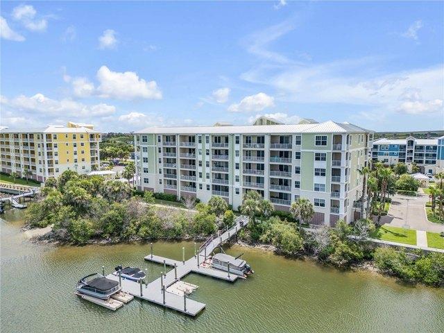 Condo for sale in New Smyrna Beach, Florida