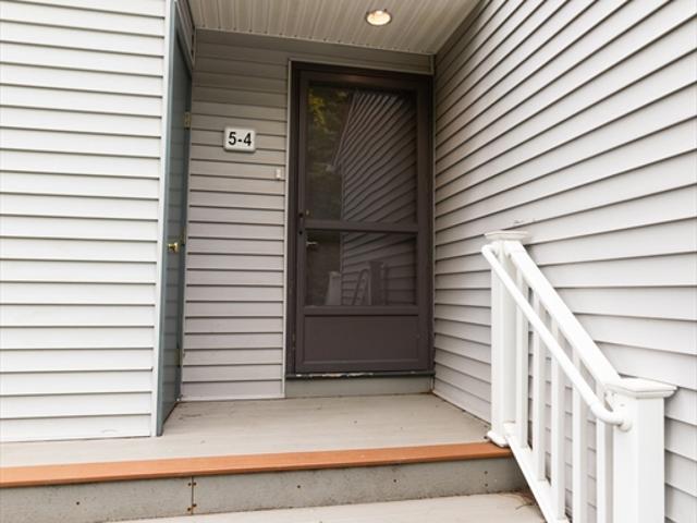 Condo for sale in Berkshire, Massachusetts