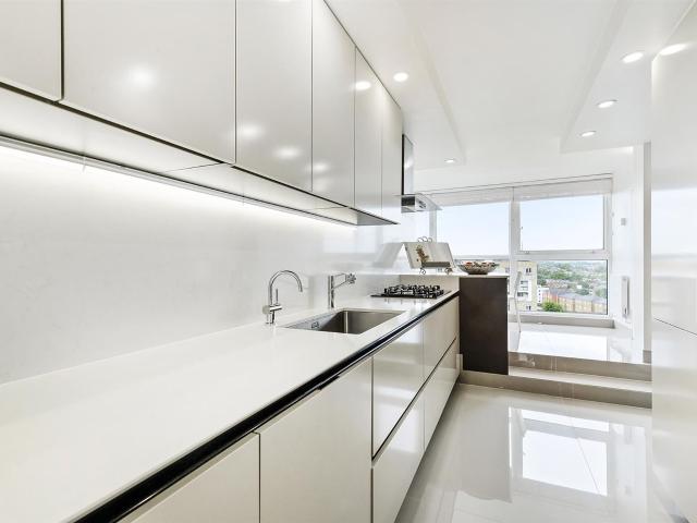 Apartment for rent in Belsize Park, Greater London