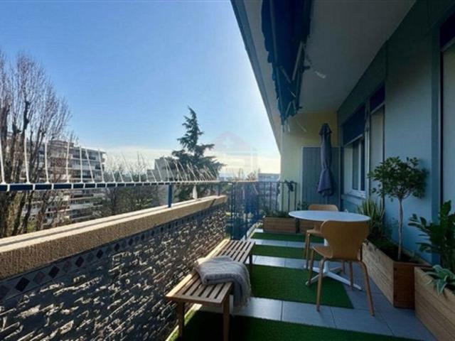 Attikawohnung kaufen in Meyrin