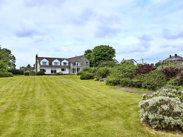 House to rent in Boyle