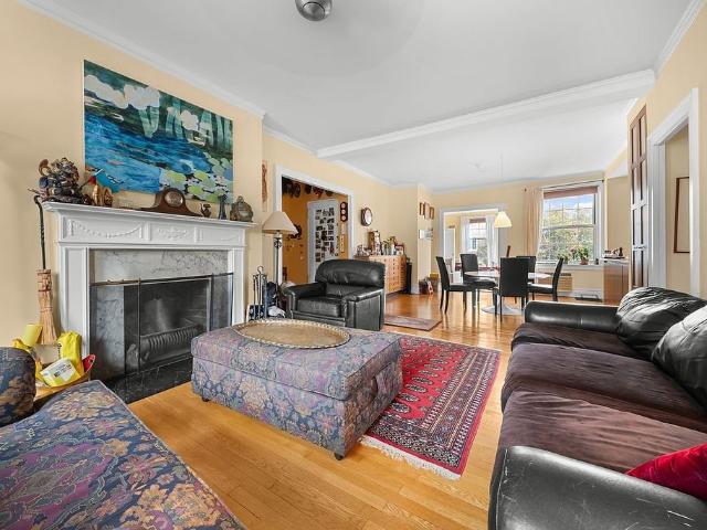Apartment for sale in Queens County, New York