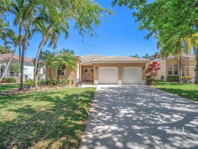 House for sale in Coconut Creek